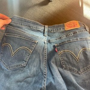 Women’s Levi’s 535 Super Skinny Jeans size 29